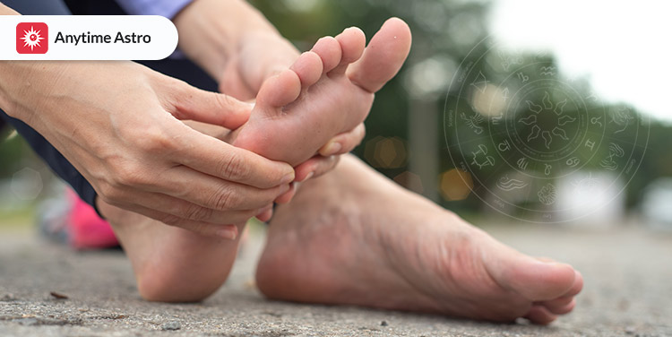 right foot itches in astrology